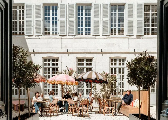 Auberge: Central Hostel La Rochelle Centre