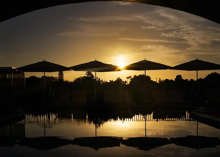 Hotel: The Hotel Zamora