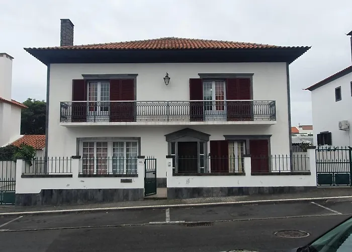 Hotel: Vitorino De Nemesio Guesthouse