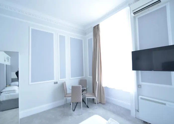 Hotel de 3 estrellas: Amber Residence Hotel