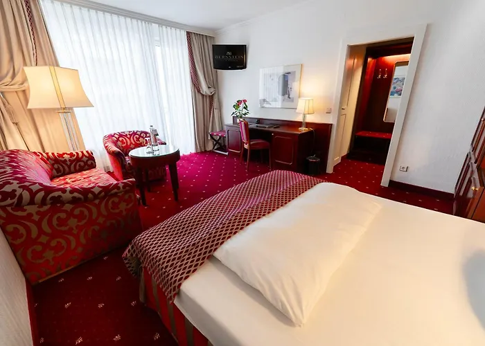 Bernstein Hotel Villa Kastania