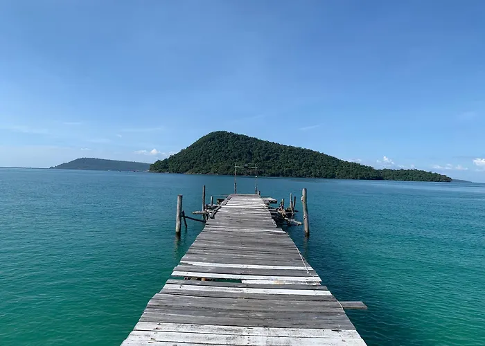Easy Tiger - M'Pai Bay Beach, Koh Rong Sanloem