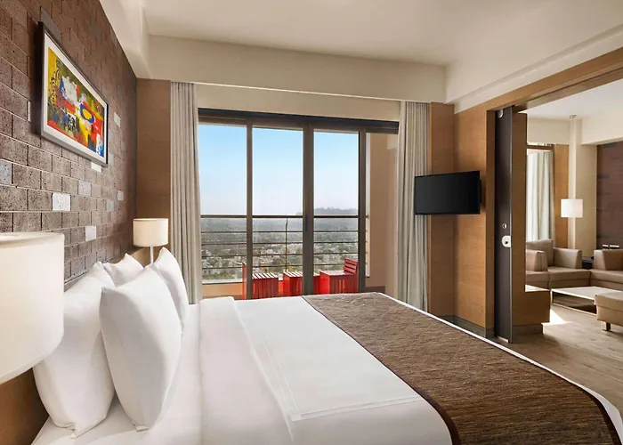 Ping Pong hotel: Wyndham Ahmedabad Shela