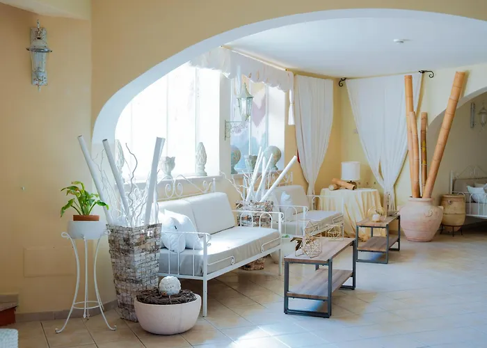 Strandhotel: Hotel Charme Baia Del Porto