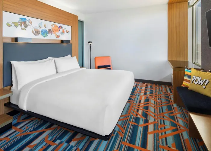 Aloft Phoenix Airport