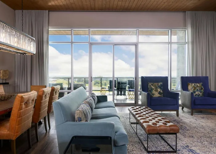 The Stella Hotel, Autograph Collection