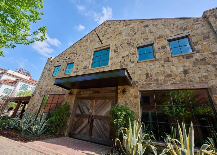 Hotel Drover, Autograph Collection