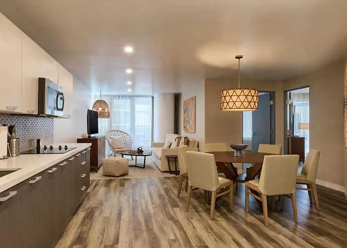 Casa Costera, Isla Verde Beach, Apartments By Marriott Bonvoy