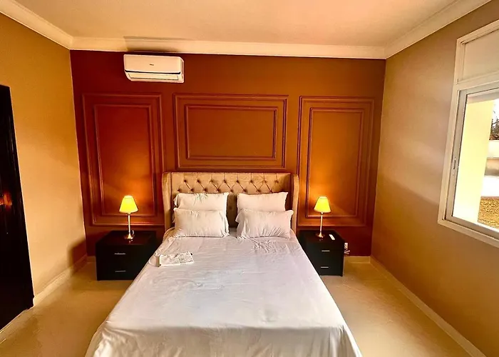  Rayan Marrakech Secteur Palmeraie Dans Propriete De 2 Hectares Avec Jardin Arbres Fruitiers