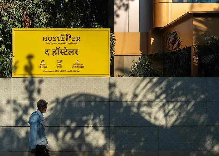 Pet Friendly hotel: The Hosteller Mumbai, International Airport