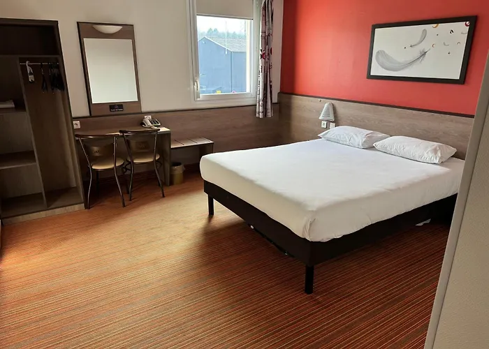 Pet Friendly hotel: Ace Hotel Valence