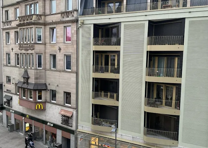 3-Sterne-Hotel: Hotel Expo Frankfurt City Centre - Self Check-In