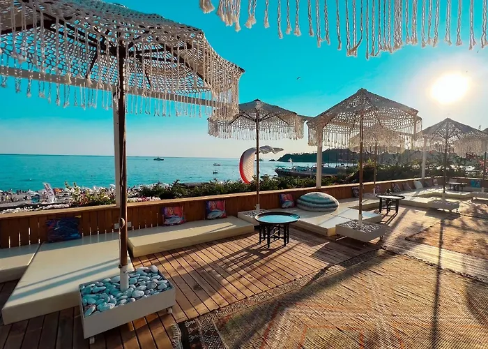 4 star hotel: Oyster Residences - Adult Only