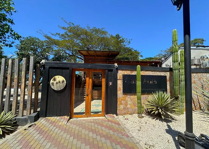 Hostel: Casa Aura: Beachfront Premium Hostel