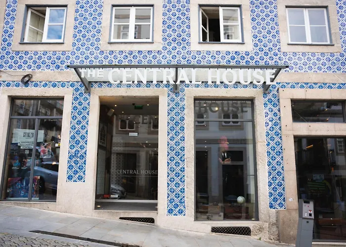Central House Porto Ribeira
