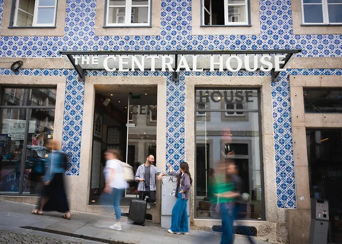 Central House Porto Ribeira