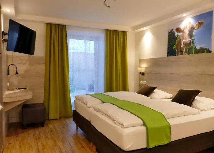 Altstadthotel "Zum Hechten"