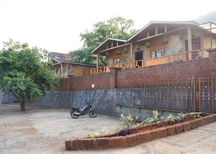 Oxygen s Mahabaleshwar