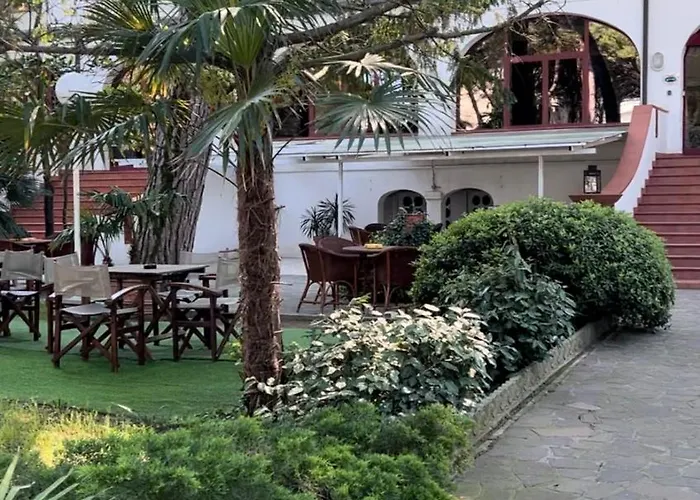 G&D Hotel Deanna Pool&Brunch