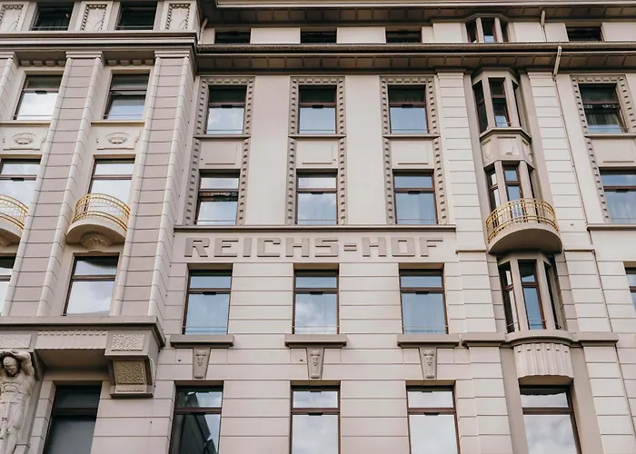 Familienhotel: Reichshof Hotel Hamburg