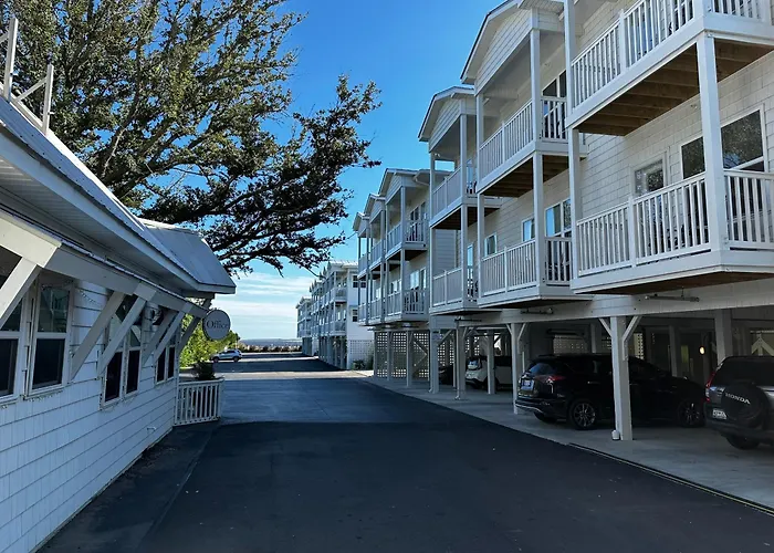 Cheap hotel: River Hotel Of Southport
