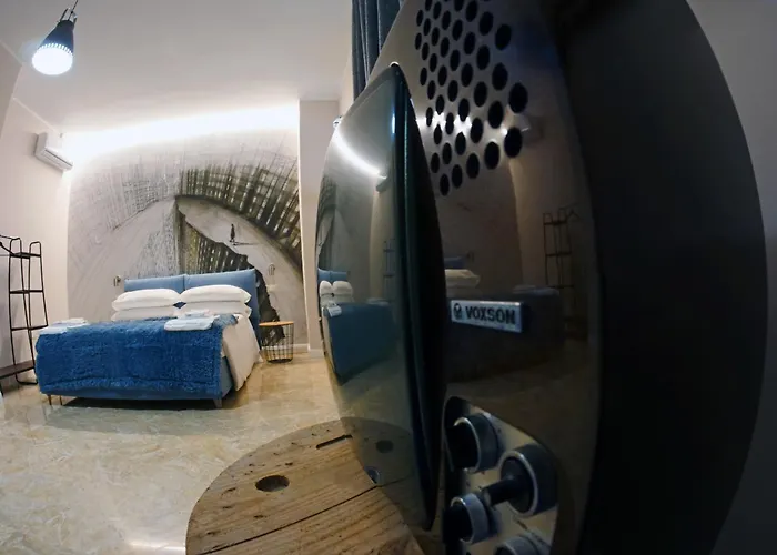 Urban Rooms