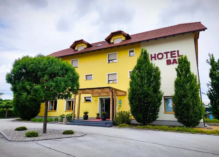 Hotel nahe College: B&B Bau