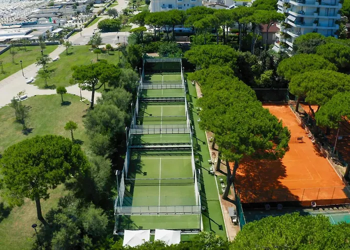 Hotel con tennis: Villa Regina - MarePineta Resort