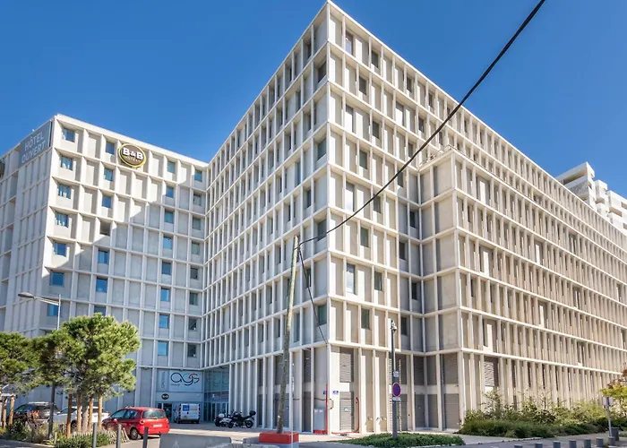 HOTEL Les Ports