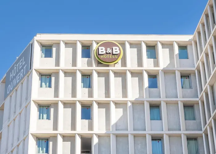 HOTEL Les Ports