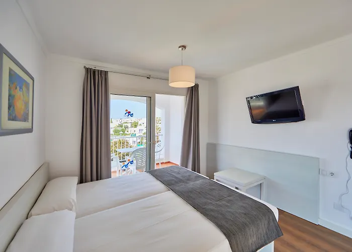 Family Hotel: Ola Apartamentos Cala D'Or