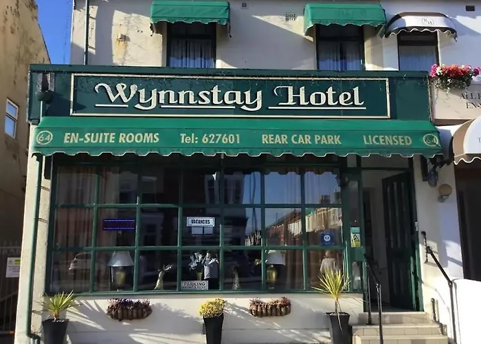 Oyo Wynnstay Hotel