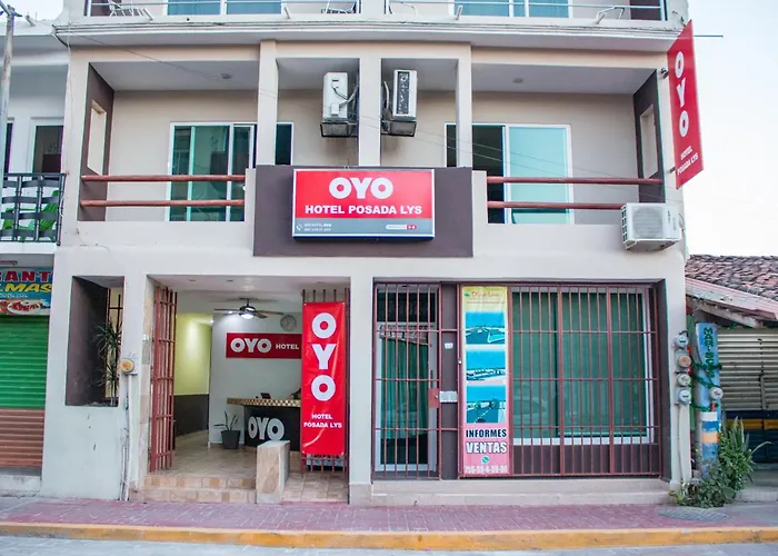 Boutique hotel only: Oyo Hotel Posada Lys, Zihuatanejo