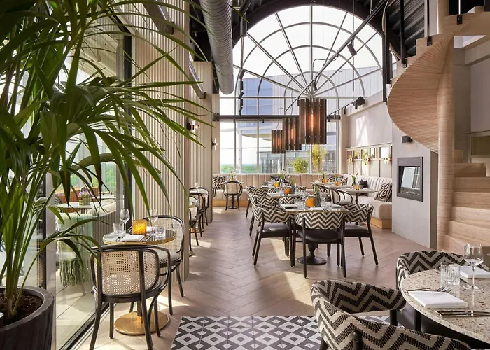 Hotel: The Den, 'S-Hertogenbosch, A Tribute Portfolio Hotel