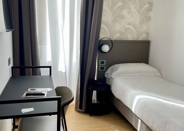Hotel Jacuzzi: Hotel Patria