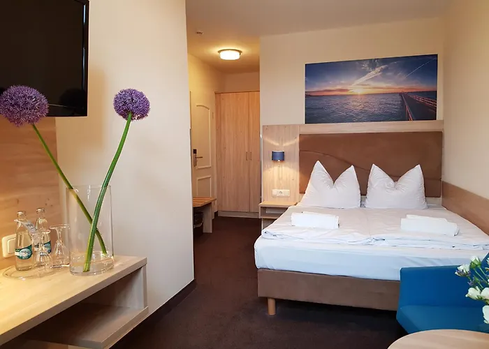 3-Sterne-Hotel: Hotel Am Alten Hafen