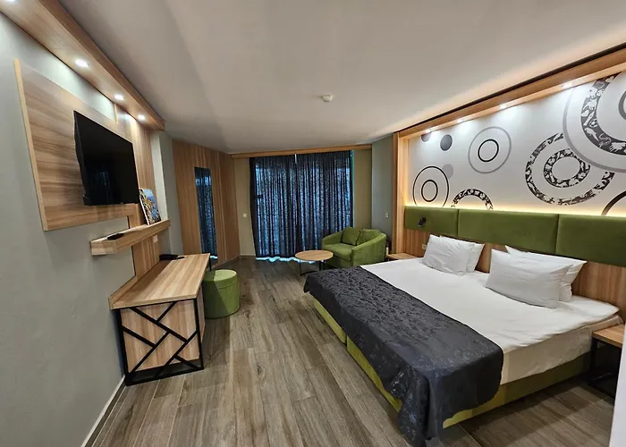 Ping Pong hotel: Diamond Hotel