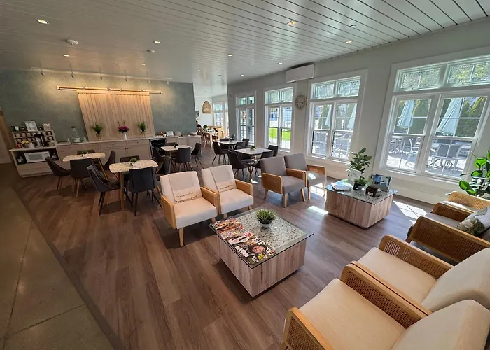 Family Hotel: Grasshopper Inn