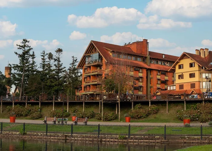Hotel com pingue-pongue: Hotel Laghetto Gramado