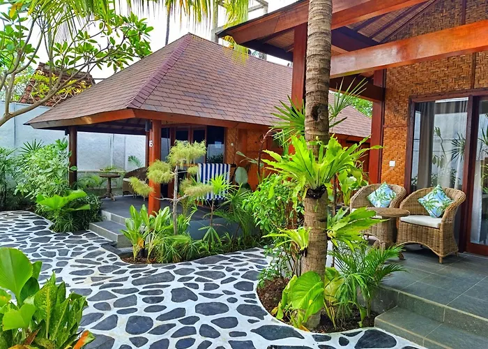 Scallywags Beach Club