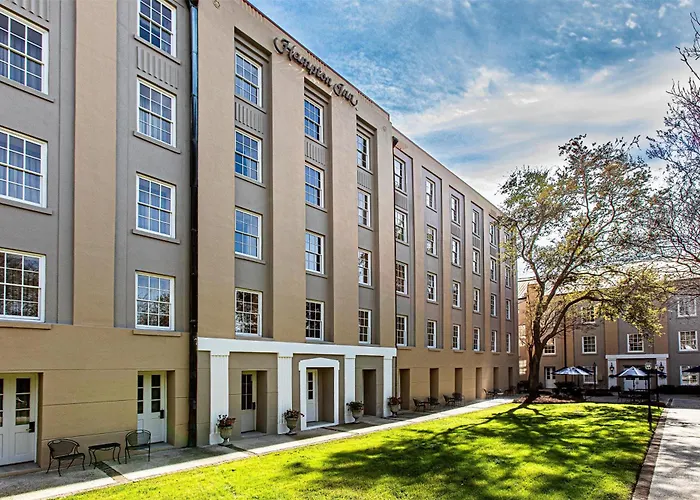 Cheap hotels Hampton Inn Charleston-Historic District