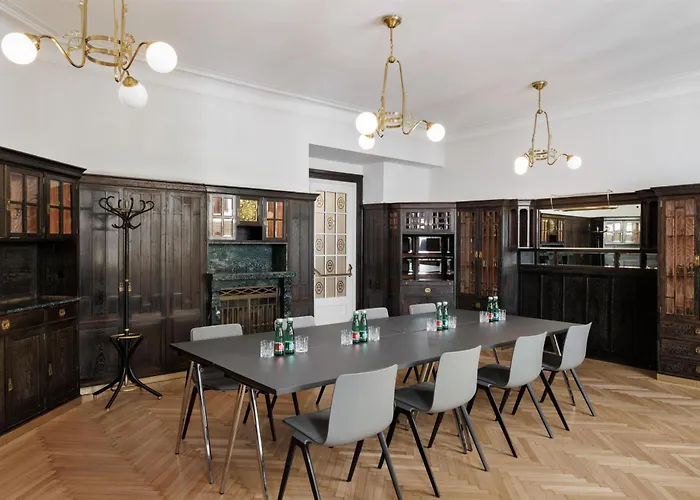 Huisdiervriendelijk hotel: Hotel Astoria Vienna, Curio Collection By Hilton