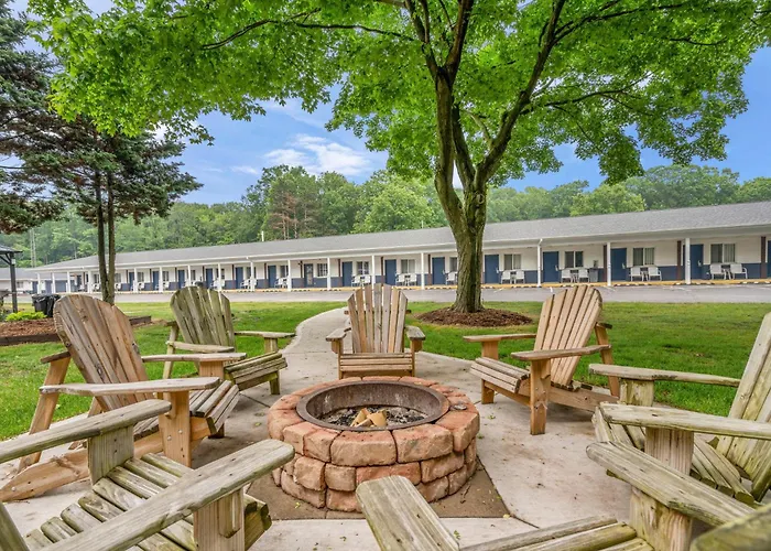 Motel: Starlite Resort