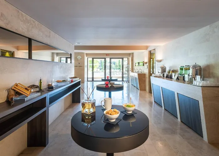 Resort all-inclusive: A.Roma Lifestyle Hotel