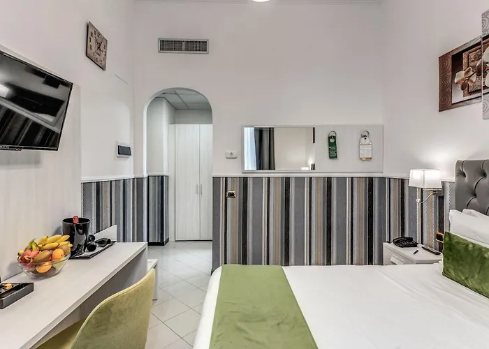 Hotel 3 stelle: Hotel Ottaviano Augusto