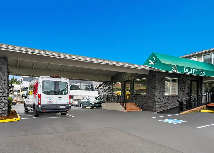 Central hotel: Quality Inn Seatac Airport-Seattle