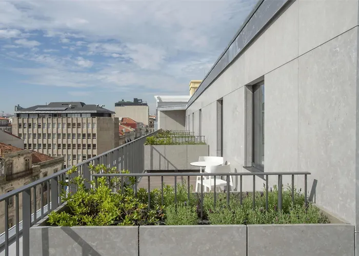 Hotel 4 estrelas: NH Porto Jardim