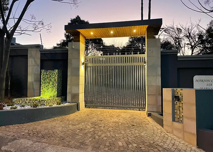 Private villas Marion