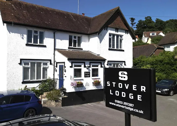 Luxury hotel only: Stover Lodge