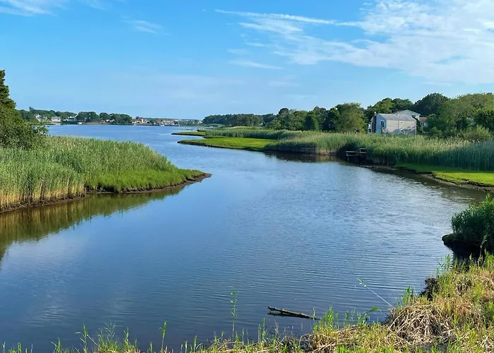 Airport Hotel: Cape Sands Inn